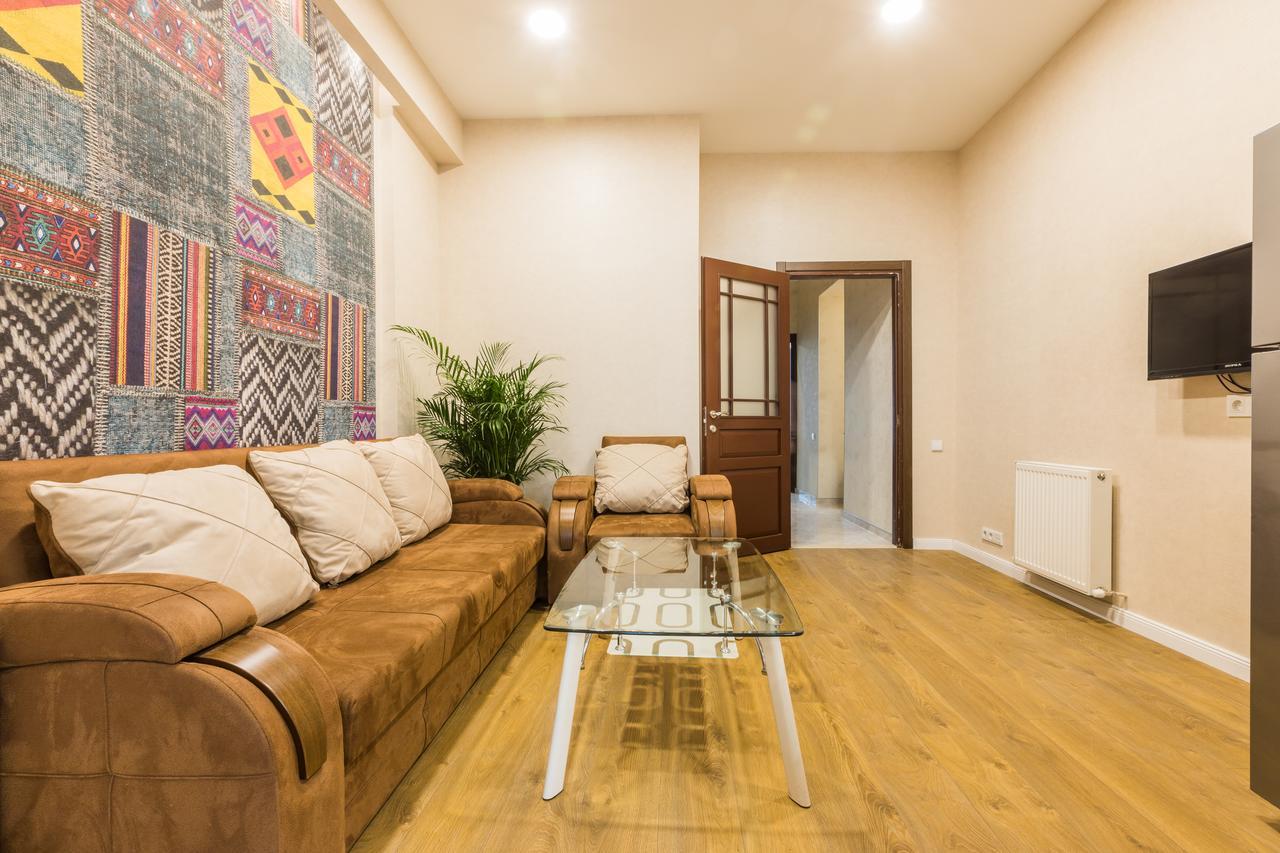 Sweet Home Apartment Tbilisi Esterno foto